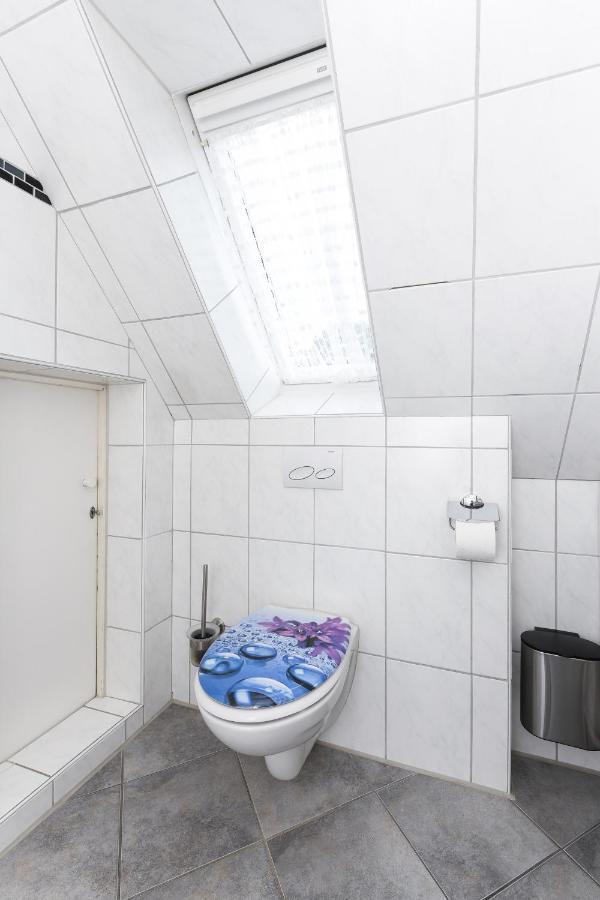 Ferienwohnung Im Haus Weinstock Esens Eksteriør bilde